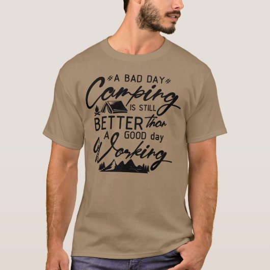Camping ist das beste Retro T-Shirt (Vorderseite)