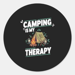 Camping ist Therapie für die großartige Natur und Runder Aufkleber