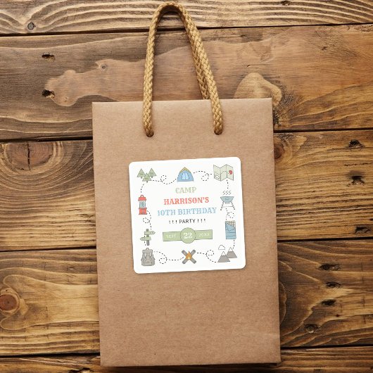 Camping jeder Geburtstagspartei Quadratischer Aufkleber