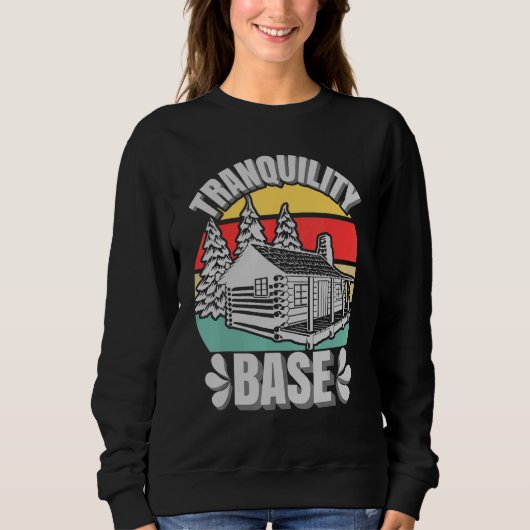 Camping Login Kabine Tranquility Base Camper Urlau Sweatshirt (Vorderseite)
