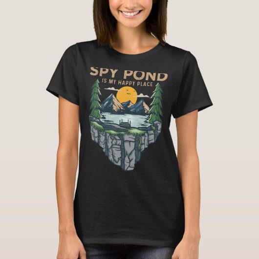 Camping mein glücklicher Ort Spy Pond 1 T-Shirt (Vorderseite)