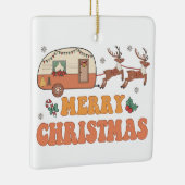 Camping Merry Christmas Reindeer Typography Keramikornament (Rechts)