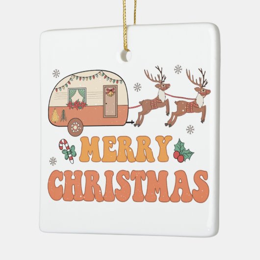 Camping Merry Christmas Reindeer Typography Keramikornament (Links)