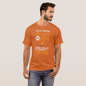 Camping Not All Who Wander Funny Campfire Quote bo T-Shirt (Vorne ganz)