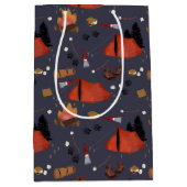 Camping Outdoor Adventure Sommerfeuer Mittlere Geschenktüte (Vorderseite)
