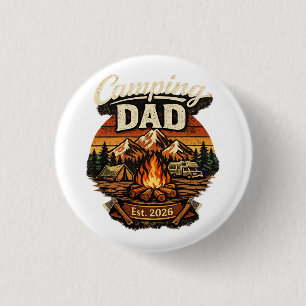 Camping Papa Est. 2026 Personalisierter Knopf Button