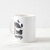 Camping-Tasse – Abenteuer warten im Freien Kaffeetasse (Vorderseite Links)
