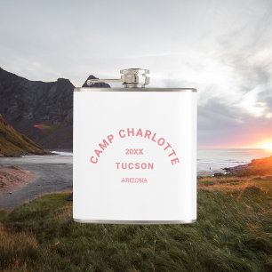 Camping Theme Pink Camp Wappen Bachelorette Flachmann