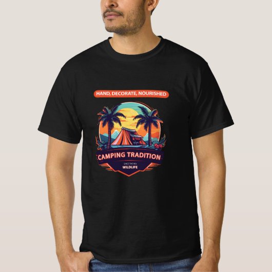 Camping Tradition: Sonnenuntergang unter PalmTree T-Shirt (Vorderseite)