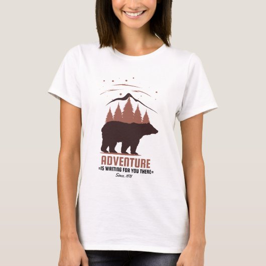 Camping und Abenteuer Funny T-Shirt (Vorderseite)