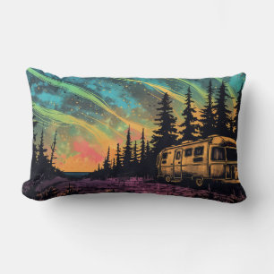 Camping unter Northern LIghts Throw Kissen