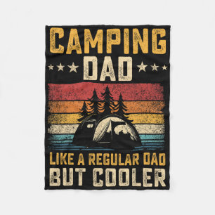 Camping-Vater wie ein normaler Vater, aber cooler Fleecedecke