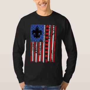 Camping Wandern Pfadfinder Vintage Amerika-Flagge T-Shirt