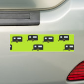 Campinganhänger auf grün autoaufkleber (Auf Auto)