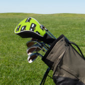 Campinganhänger auf grün golf headcover (In SItu)