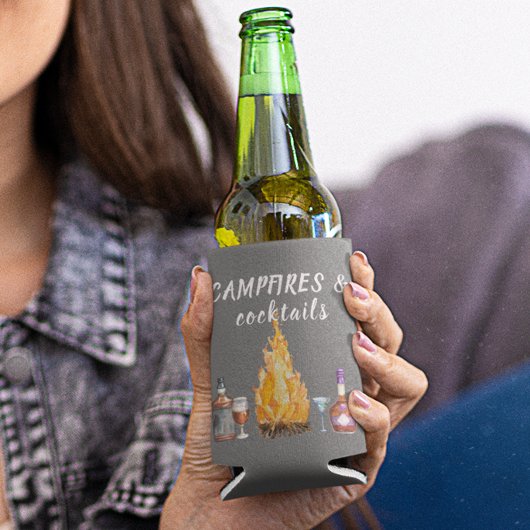 Campingfeuer und Cocktails Camping trinken Dosenkühler