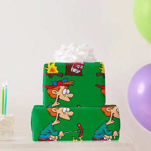 Campingjunge grillt Hot Dog Geschenkpapier