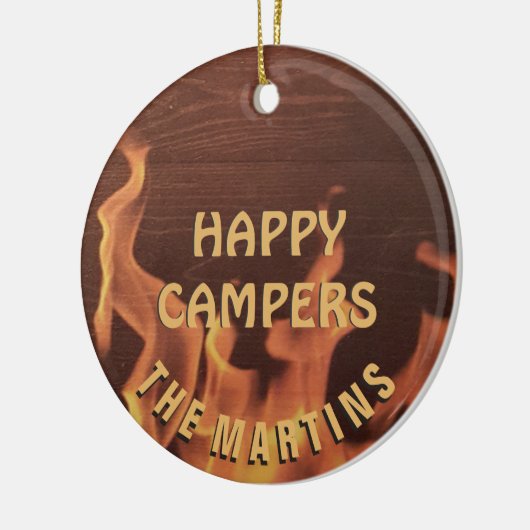 Campings-glücklicher Lagerbewohner-Lagerfeuer Keramikornament (Links)