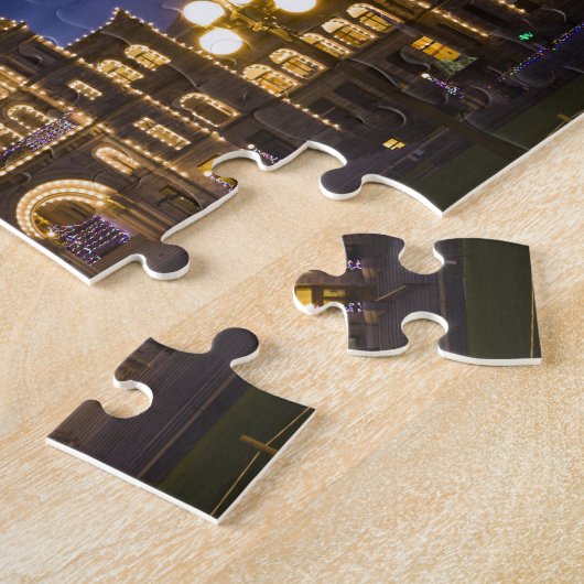 CANADA, British Columbia, Victoria. Abend Puzzle (Seite)