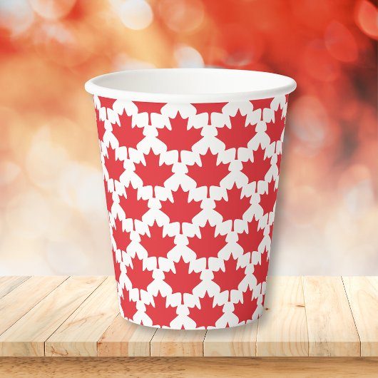 Canada Day Maple Leaf Pappbecher