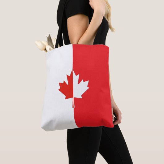 Canada Day Maple Leaf Red & White Tasche (Von Nahem)