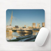 CANADA, Manitoba, Winnipeg: Esplanade Riel Mousepad (Mit Mouse)