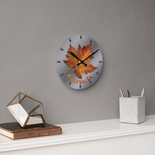 Canada Maple Leaf Clock Canada Souvenir Wall Clock Runde Wanduhr (Büro)