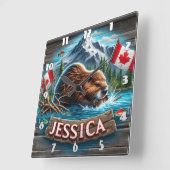 Canadian Beaver Gebäude a Lounge Quadratische Wanduhr (Winkel)
