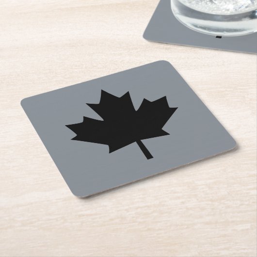 Canadian Black Maple Leaf Display Rechteckiger Pappuntersetzer (angewinkelt)
