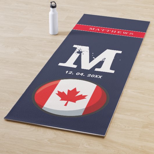 Canadian flag Red White Blue Patriotic Monogram Yogamatte (Beispiel)