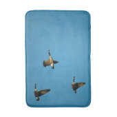 Canadian geese in flight badematte (Vorderseite Vertikal)