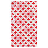 Canadian Maple Leaf Red and White Diamond Design Kleine Geschenktüte (Rückseite)