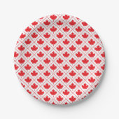 Canadian Maple Leaf Red and White Diamond Pattern Pappteller (Vorderseite)