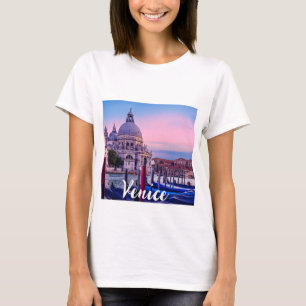 Canal Grande mit Gondeln und Kirche in Venedig T-Shirt
