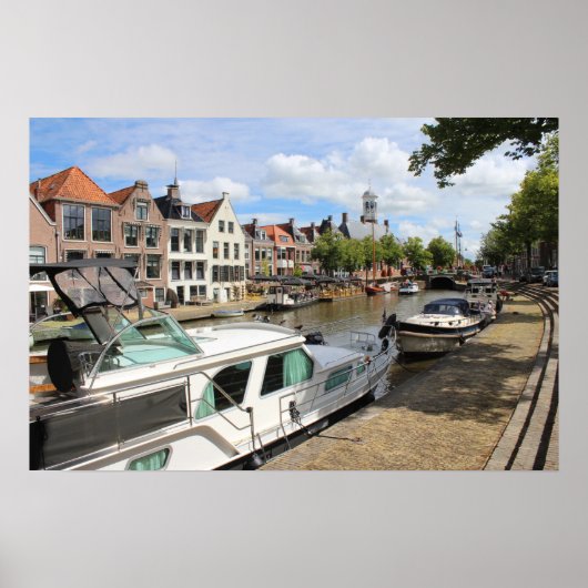 Canalside View, Dokkum, Niederlande Poster (Vorne)