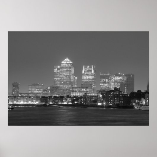 Canary Wharf in der Nacht Poster (Vorne)