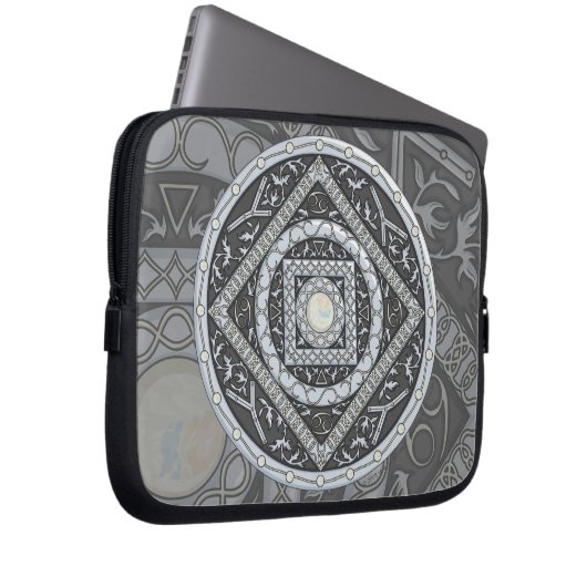 Cancer Mandala Laptop Case (Vorne Rechts)