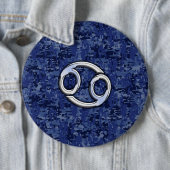 Cancer Zodiac Symbol Navy Blue Digital Camouflage Button (Beispiel)