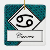 Cancer Zodiac Symbol Standard von Kenneth Yoncich Keramikornament (Rückseite)