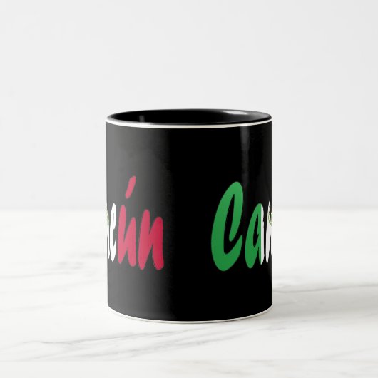 Cancun, Mexiko Zweifarbige Tasse (Mittel)