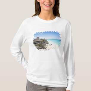 Cancun, Quintana Roo, Mexiko - Ruinen auf einem Hü T-Shirt