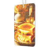 Candlelit Comfort Meal: Sandwich vom Grillkäse Autolufterfrischer (Links)