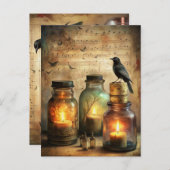 Candlelit Crow mit antiken Flaschen & Noten Postkarte (Vorne/Hinten)