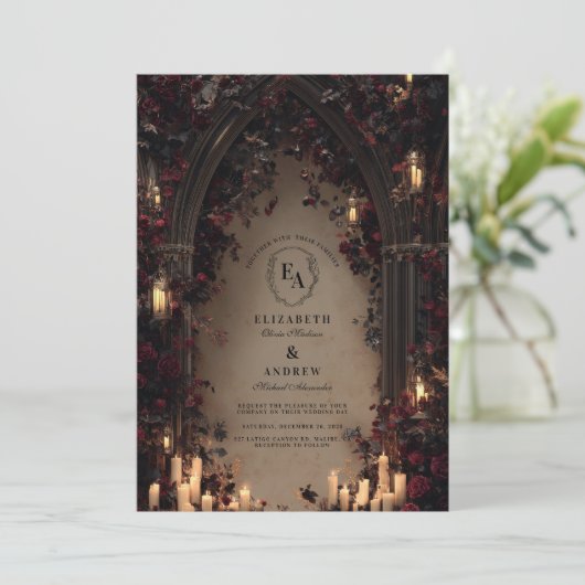 Candlelit Gothic Romance Wedding Einladung (Stehend Vorderseite)
