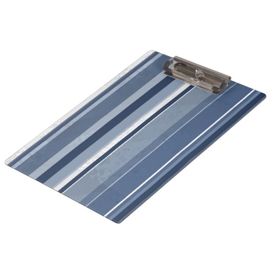 Candy Blue Stripes Klemmbrett (Schrägansicht)