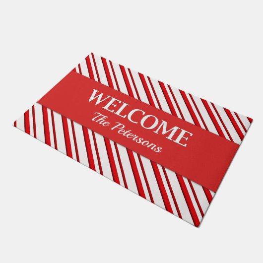 Candy Cane Streifen mit Personalisiertem Text Fußmatte (Schrägansicht)