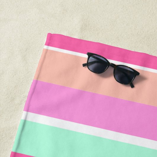 Candy Colors Stripes Strandtuch (Beispiel)