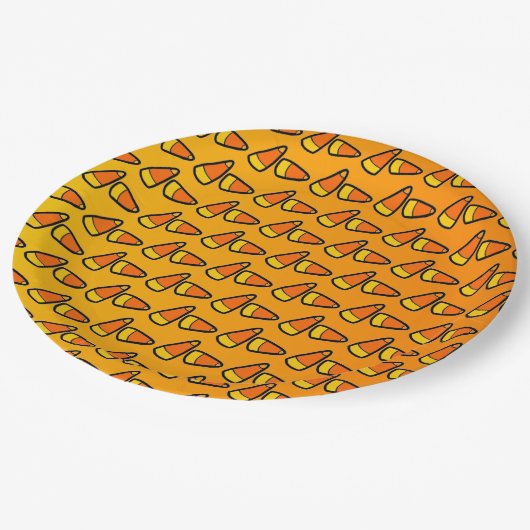 Candy Corn Halloween-Party Pappteller (Schrägansicht)
