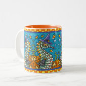 CANDY CORN SEEPFERD WITCH, UNTER DEM MEER HALLOWEE ZWEIFARBIGE TASSE (Vorderseite Links)