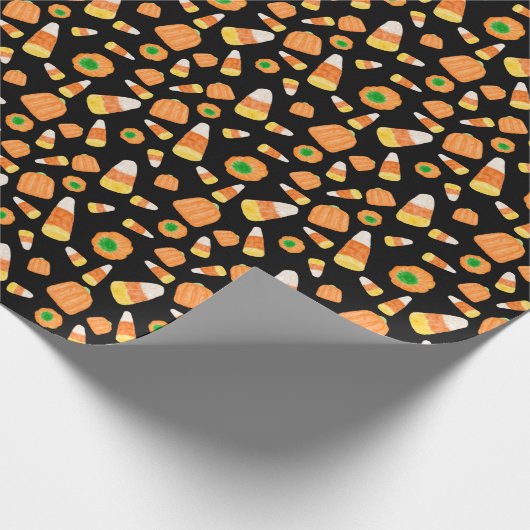 Candy Corn und Pumpkins Wrapping Paper Geschenkpapier (Ecke)